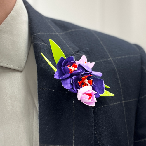 Create your own wedding buttonholes