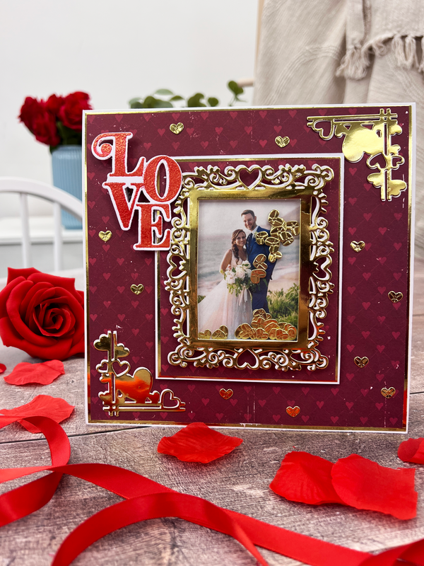 Create your own Valentine's Day photo card