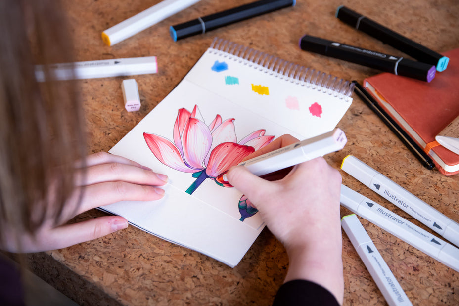Colour and blend a beautiful water lily with alcohol markers