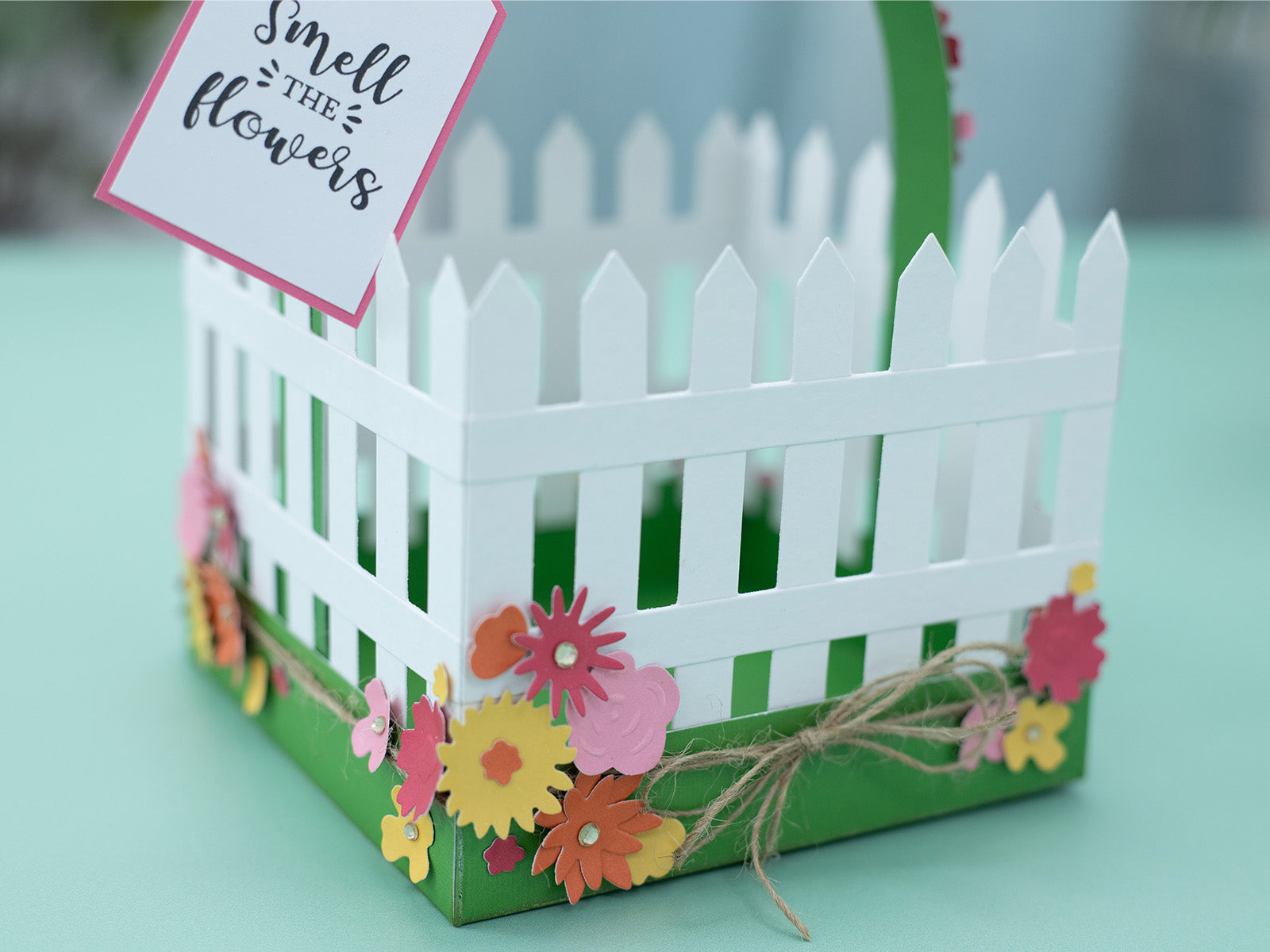Nature's Garden Summer Garden - Picket Fence Metal Die Set