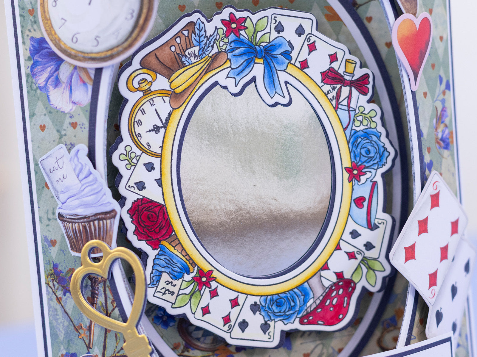 Tales of Wonderland - Wonderland Frame Stamp & Metal Die Set