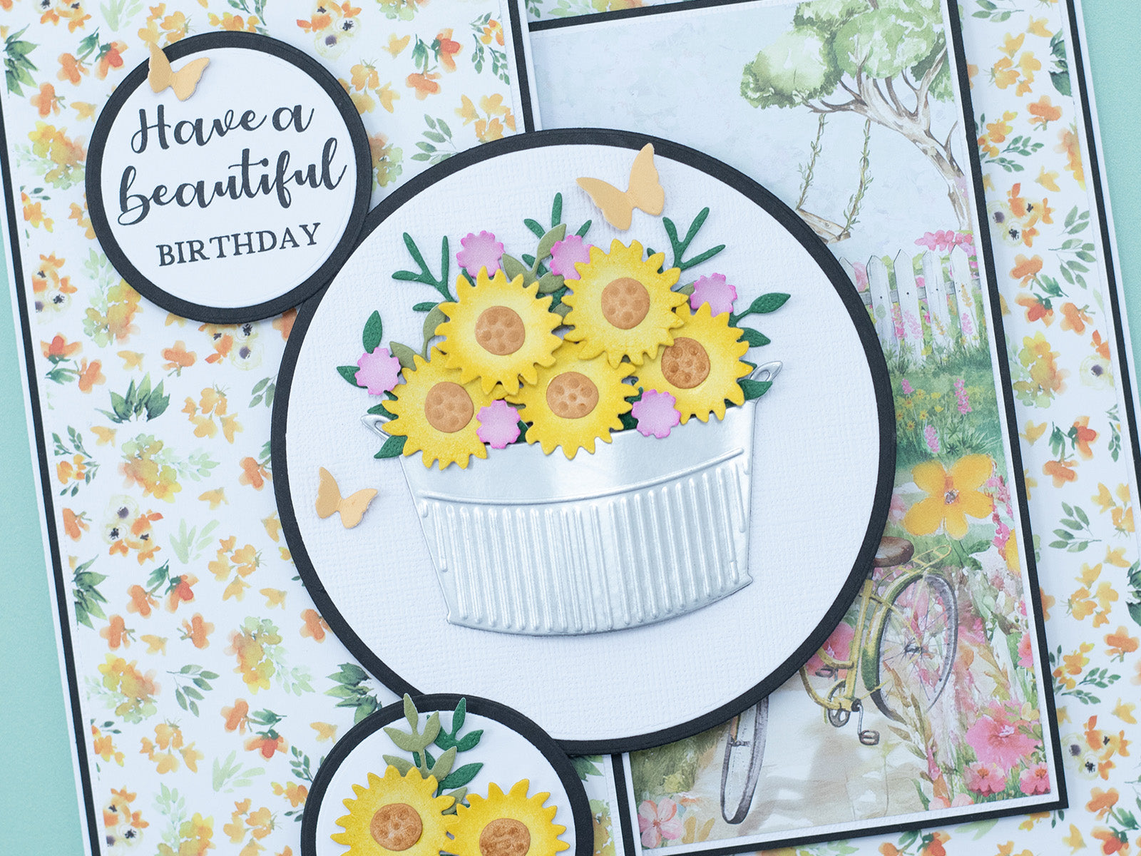 Nature's Garden Summer Garden - Floral Basket Metal Die Set