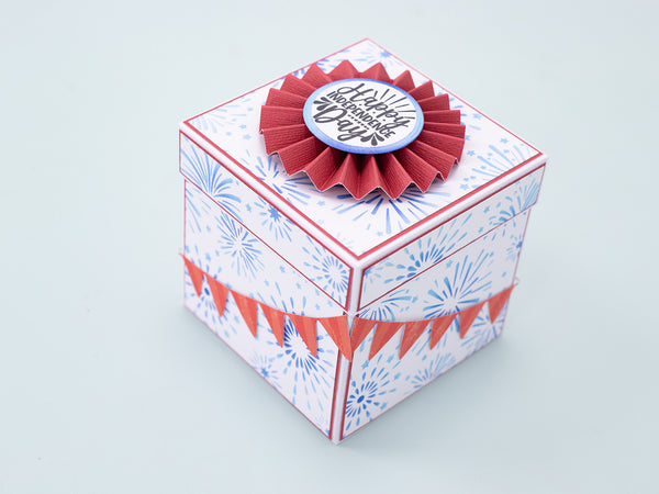 Stars & Stripes - Fireworks 2D Embossing Folder & Stencil Set 5