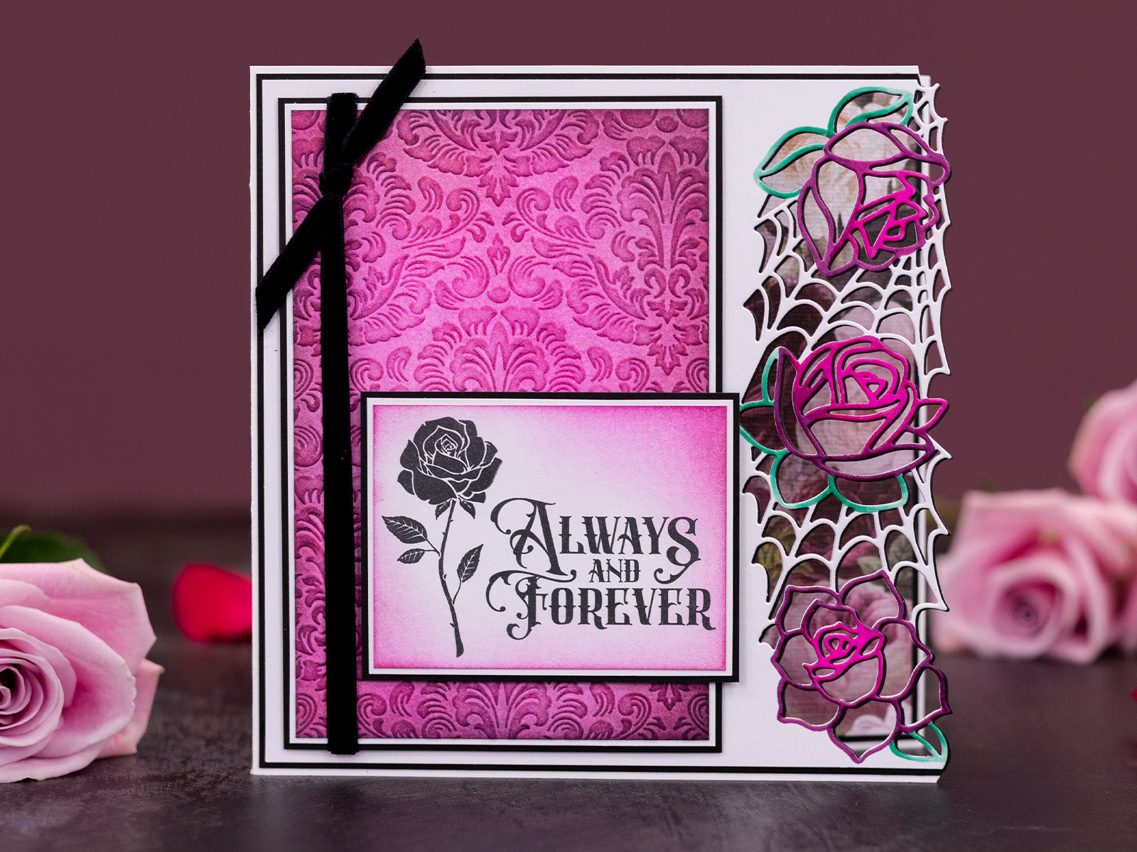 Sara Signature Thorn & Bloom 6" x 4" 2D Embossing Folder - Damask Wallpaper
