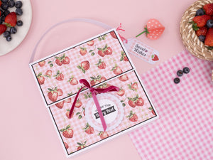 Berry Bliss - Build-a-Berry Tag Metal Die Set