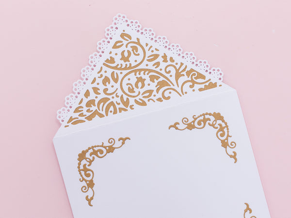 Sara Signature Antique Lace - Romantic Envelope Metal Die Set