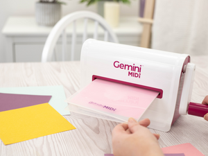 Gemini Midi Accessories - Plastic Folder | Crafter's Companion US
